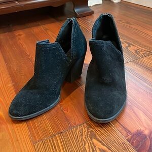 Black suede booties | size 6